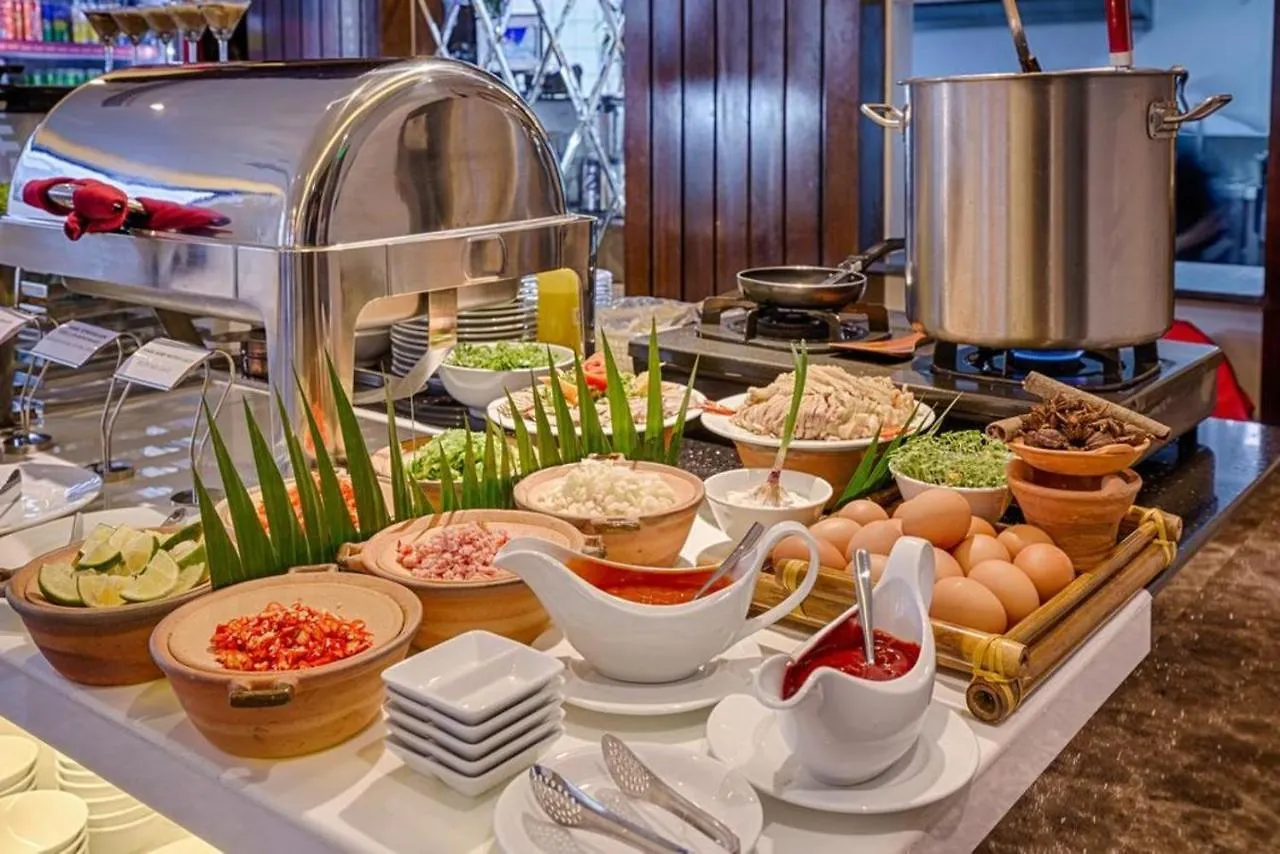 Grand Jeep Hotel Danang