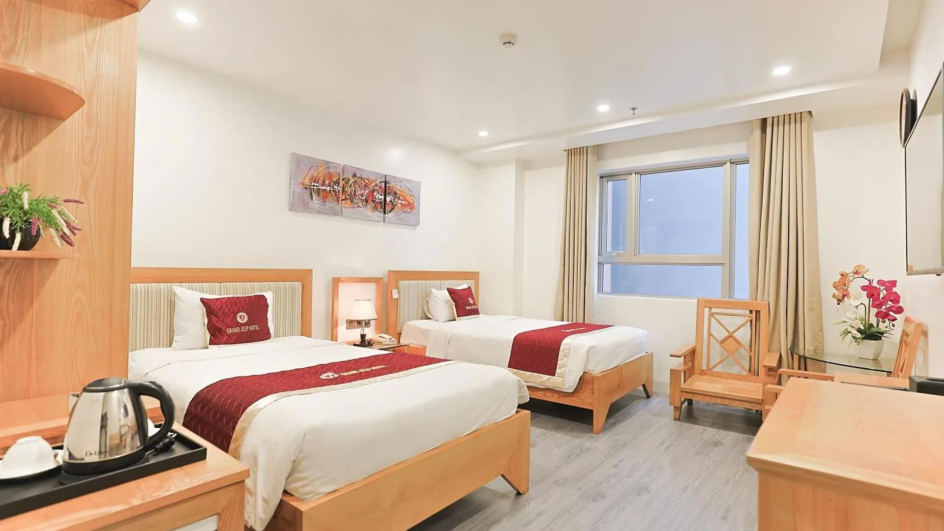Grand Jeep Hotel Danang
