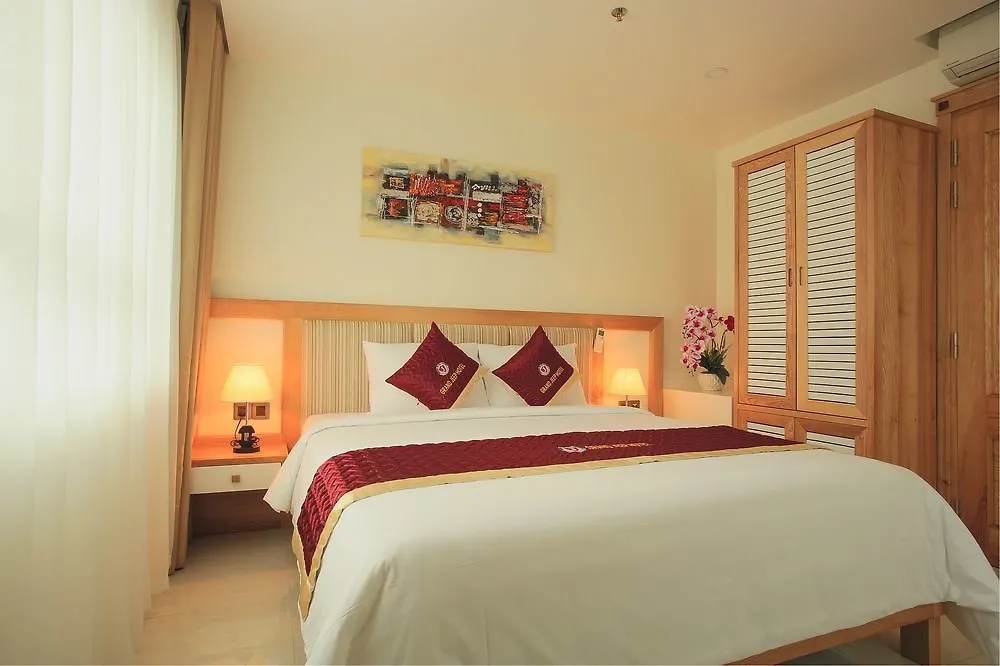 Grand Jeep Hotel Danang