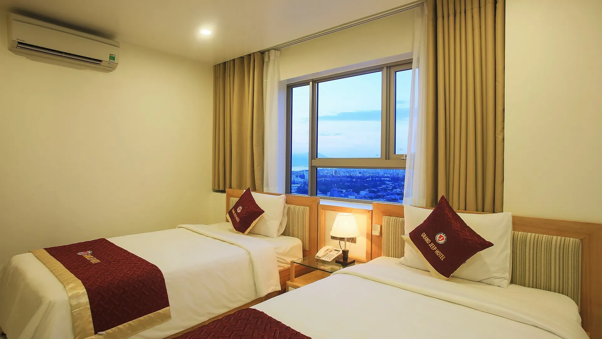 Grand Jeep Hotel Danang 3*,  Vietnam