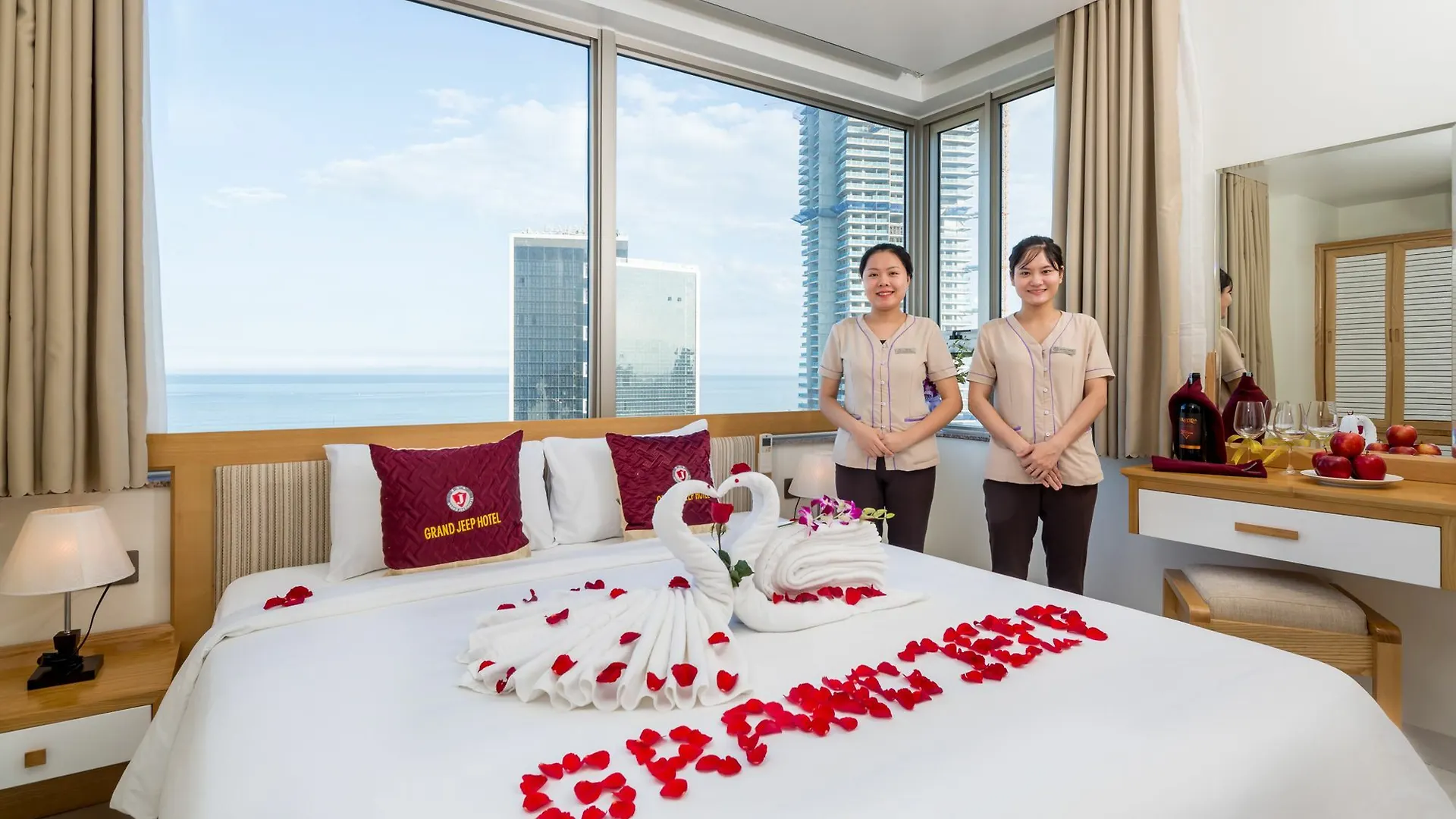 Grand Jeep Hotel Danang